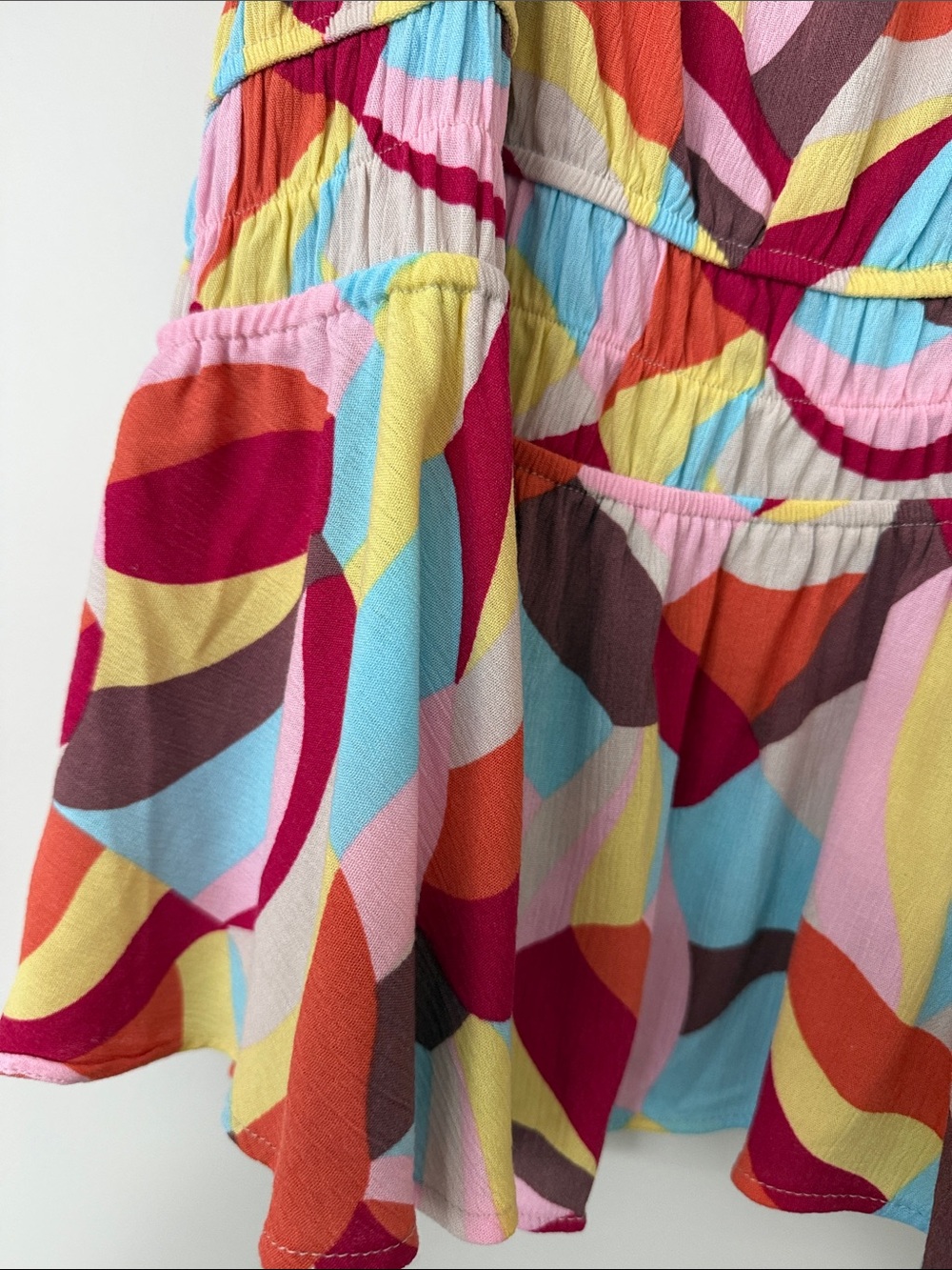 Torrid. Size 2X. Multi‑Color Abstract Ruffle Neck Tank - Picture 2 of 7